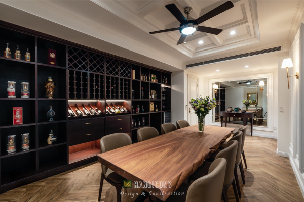 Toàn cảnh thực tế không gian phòng tiệc và tiếp khách riêng biệt biệt thự Tân cổ điển tại Hưng Yên.