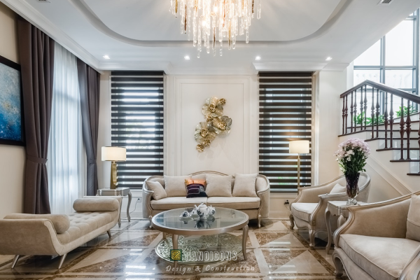 Bộ sofa phòng khách biệt thự Tân cổ điển sang trọng tại nhà chú Tuấn Khoái Châu Hưng Yên.