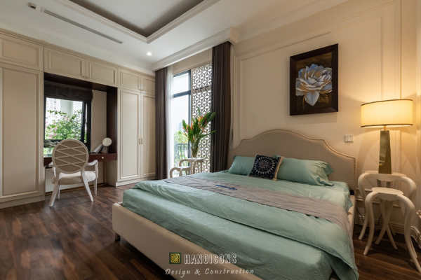 Hoàn thiện nội thất phòng ngủ Master biệt thự Tân cổ điển tiện nghi và sang trọng.